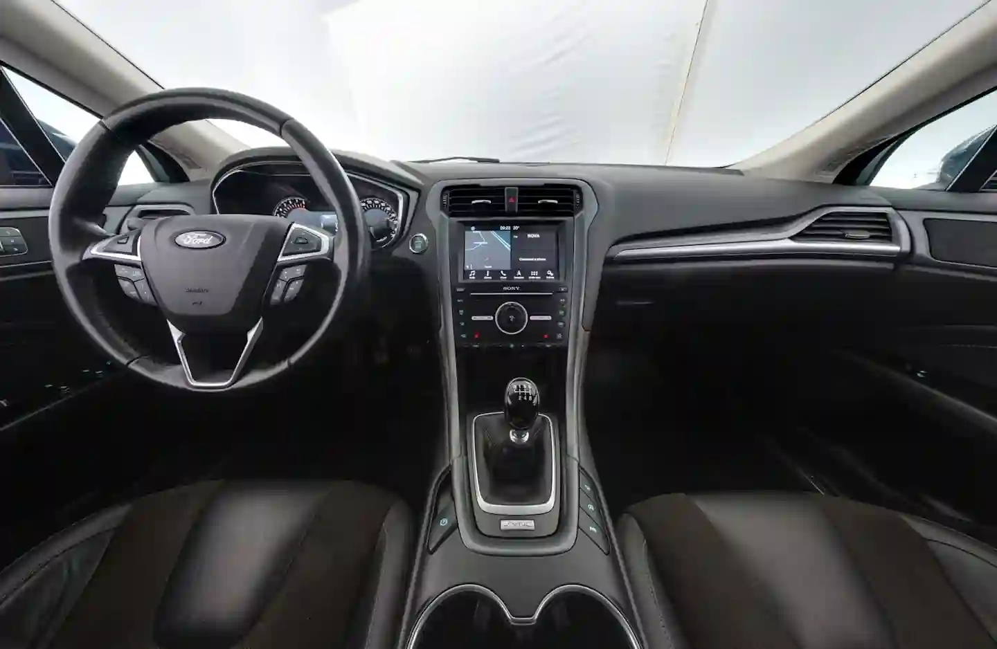 Car Image - 3v67daoaEbAz8VbwnudmME