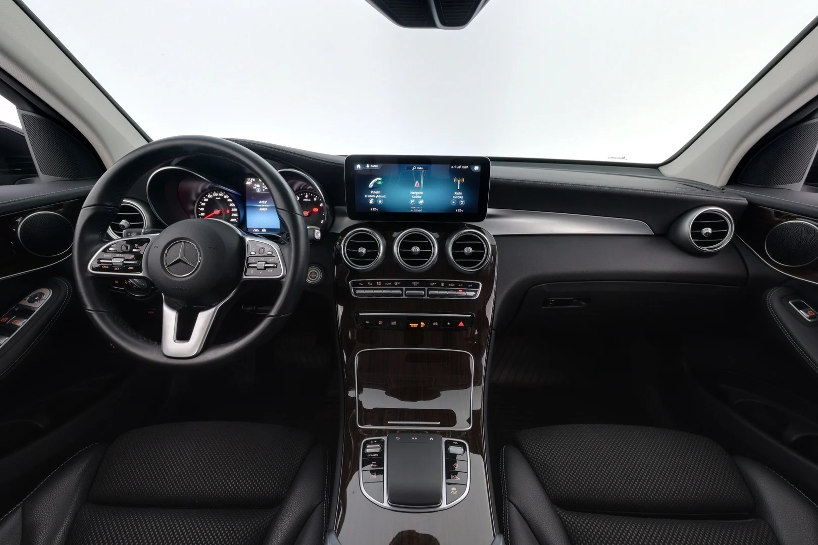 Car Image - 4QkqfVuvj2jDuUaiLfqDj