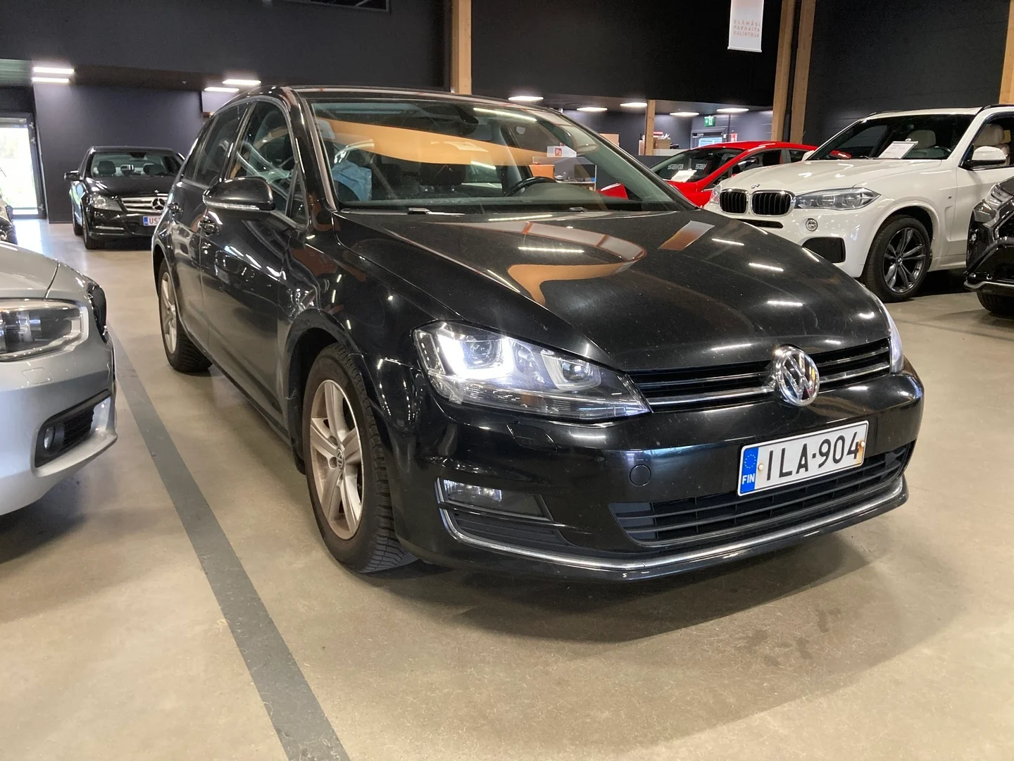 Car Image - mpkbPlzYbKhKMj4SsMi2x