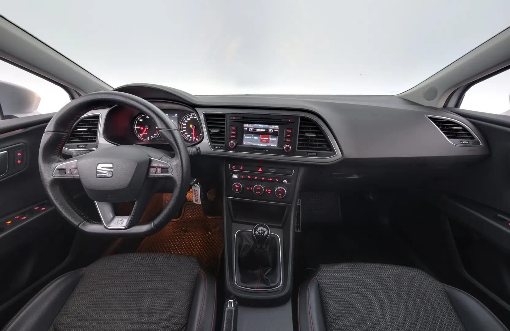 Car Image - 52UM5DxEID5j7e7HcePEcH