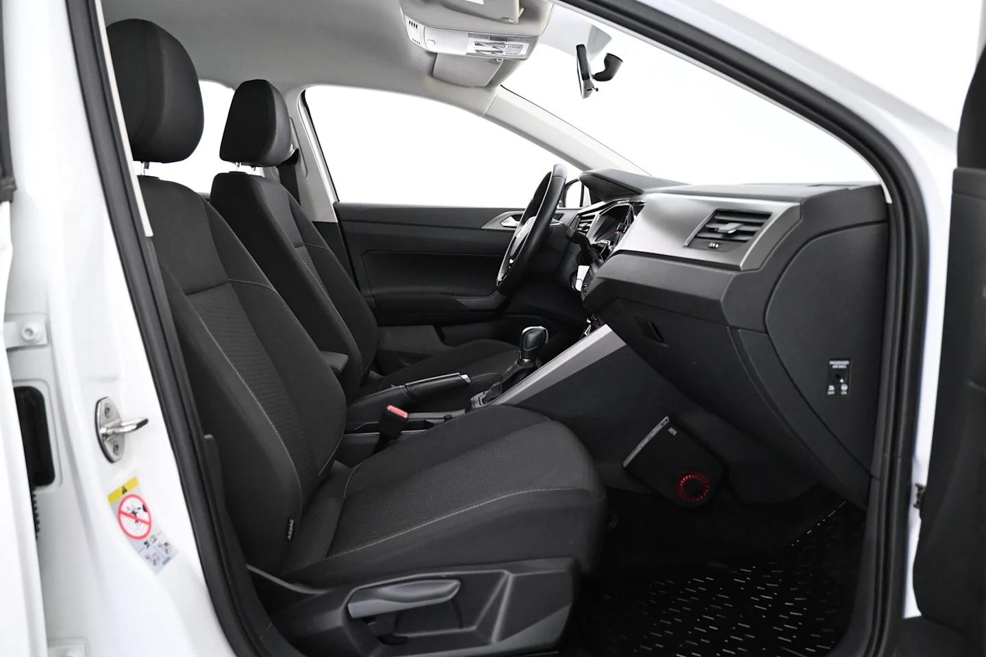 Car Image - 6HldwVbT9dacspz3KSodqY