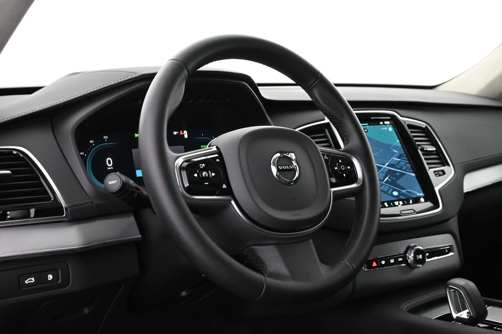 Car Image - 5LqwdIcnE2ESi2p8T2kZKU