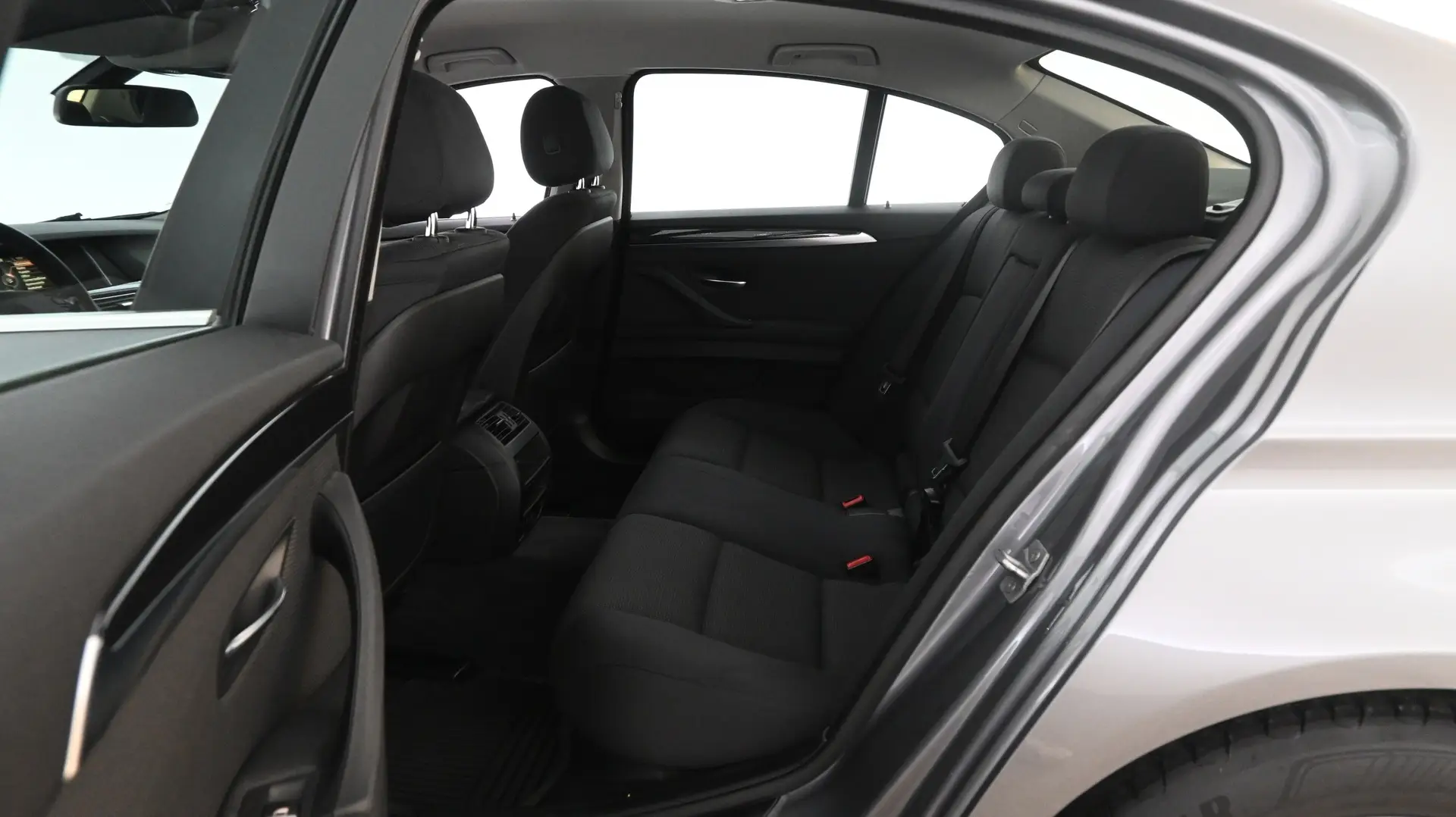 Car Image - 7h1owSTNXVxQchMf7BF2di