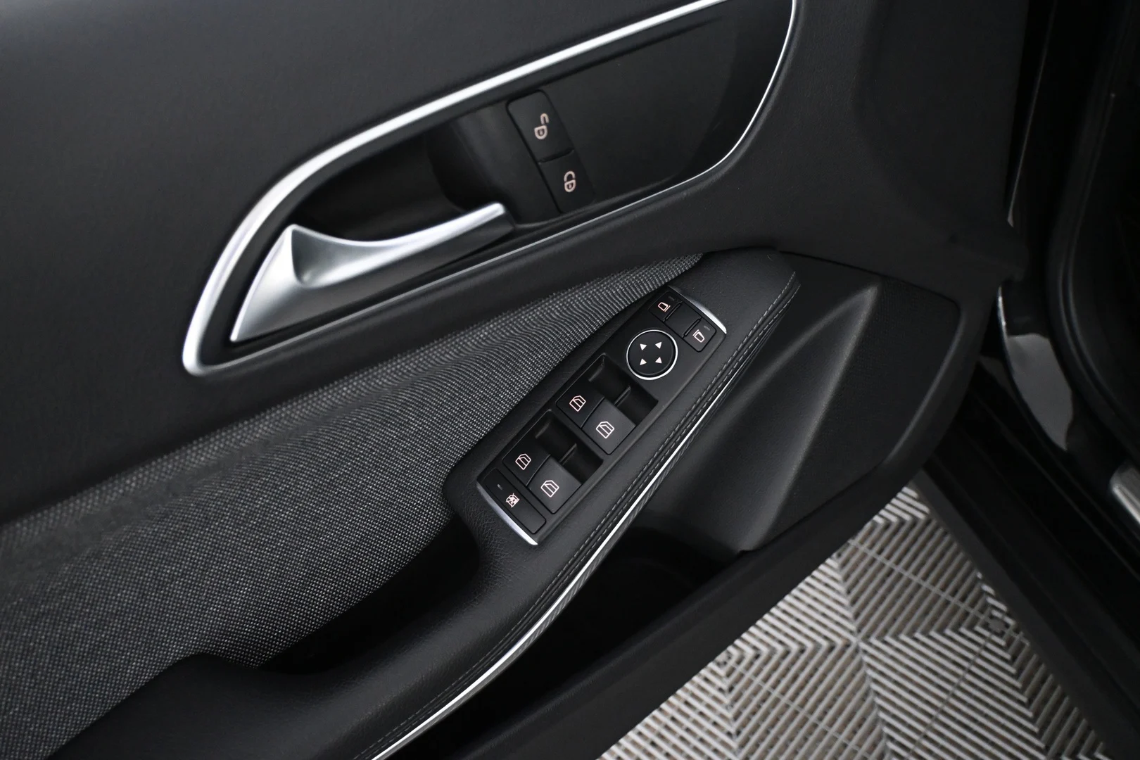 Car Image - 3N4KJFAhJXbRN5rSkdjHZY