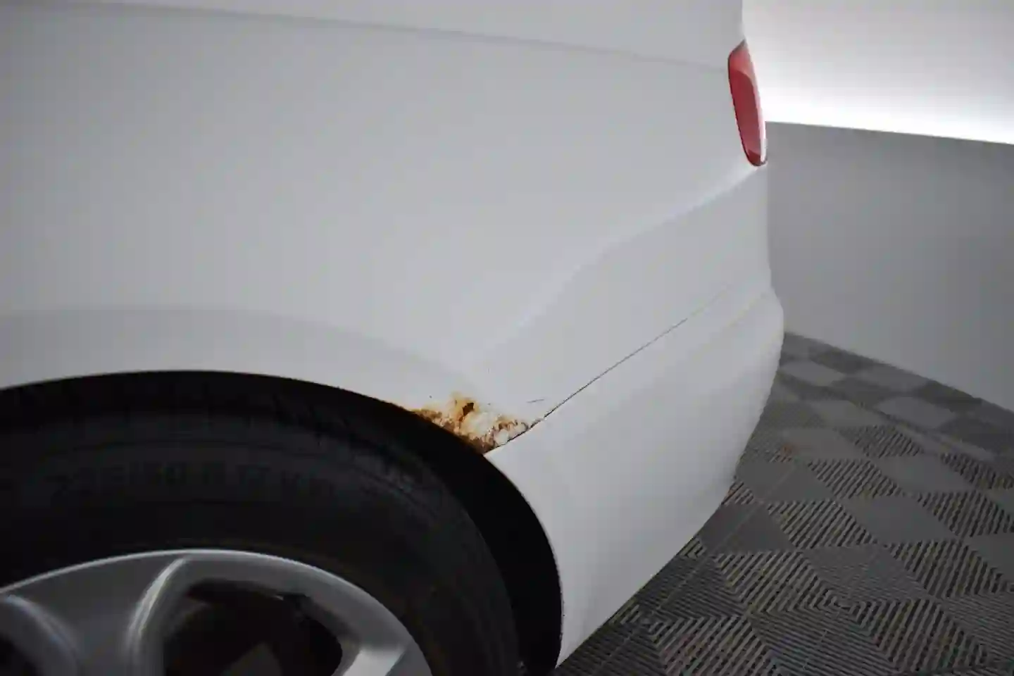 Car Image - 46MTer3wjm3bRlfZykP4hN
