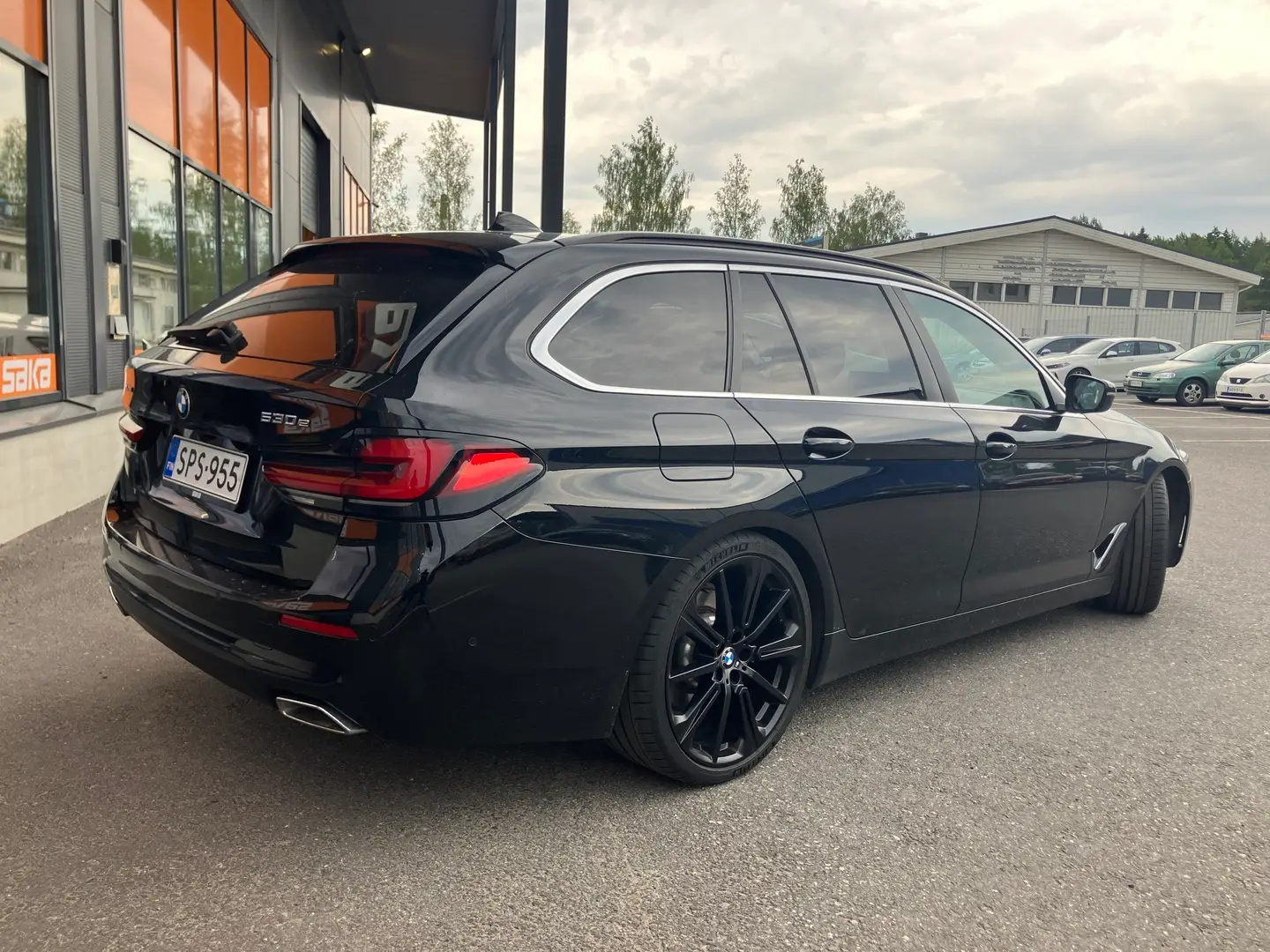 Car Image - 4k4cnUDkqKzXapP4XvNXvJ