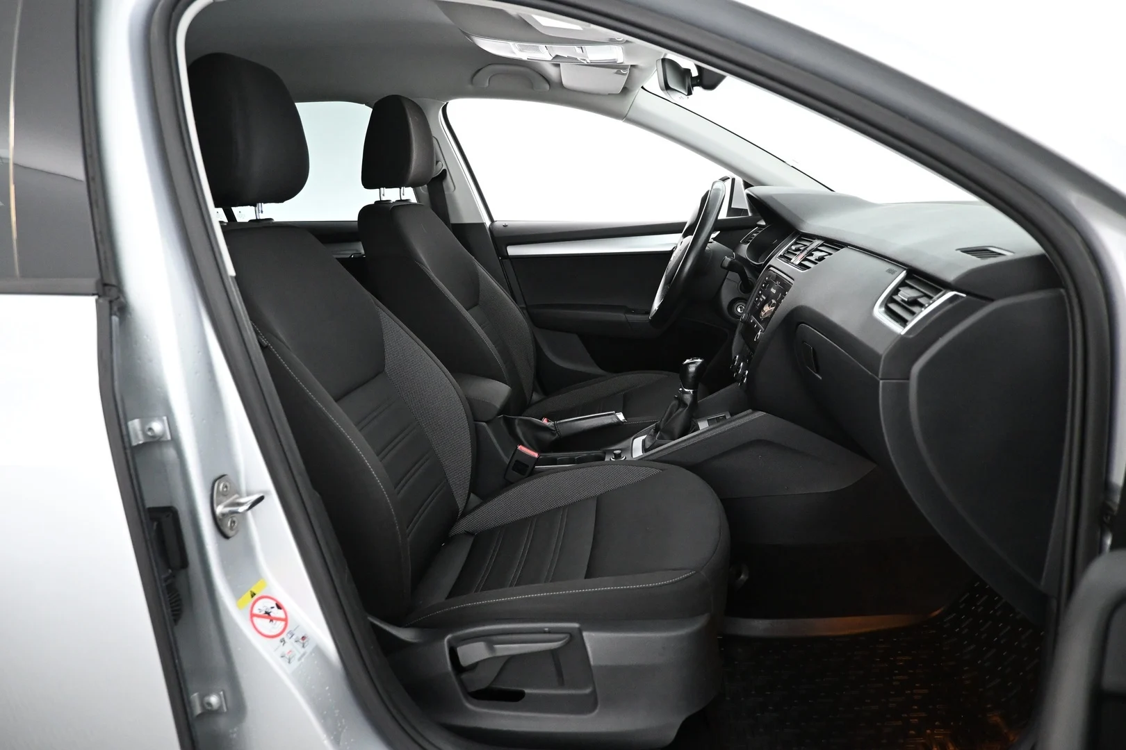 Car Image - 2JSO9oXMBDEPXTGDjixuWS