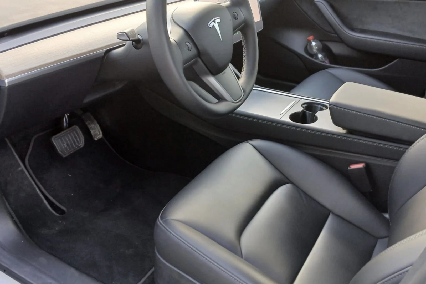 Car Image - 7izsprAaPhLVHXBYL5N5ec