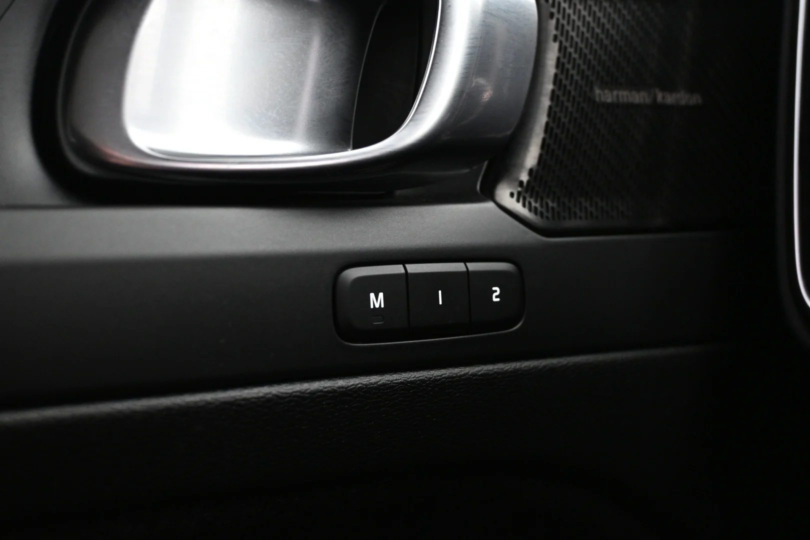 Car Image - 6UKbuzITK4E8LCB9dkqlAw