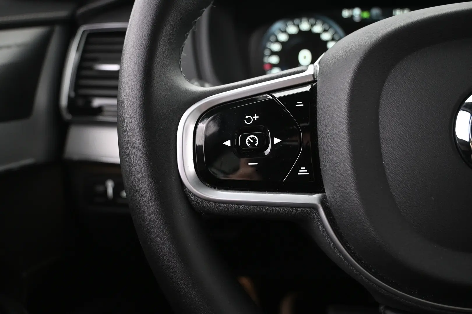 Car Image - 5c9a8JmPbHcSzeBKRRO1qt