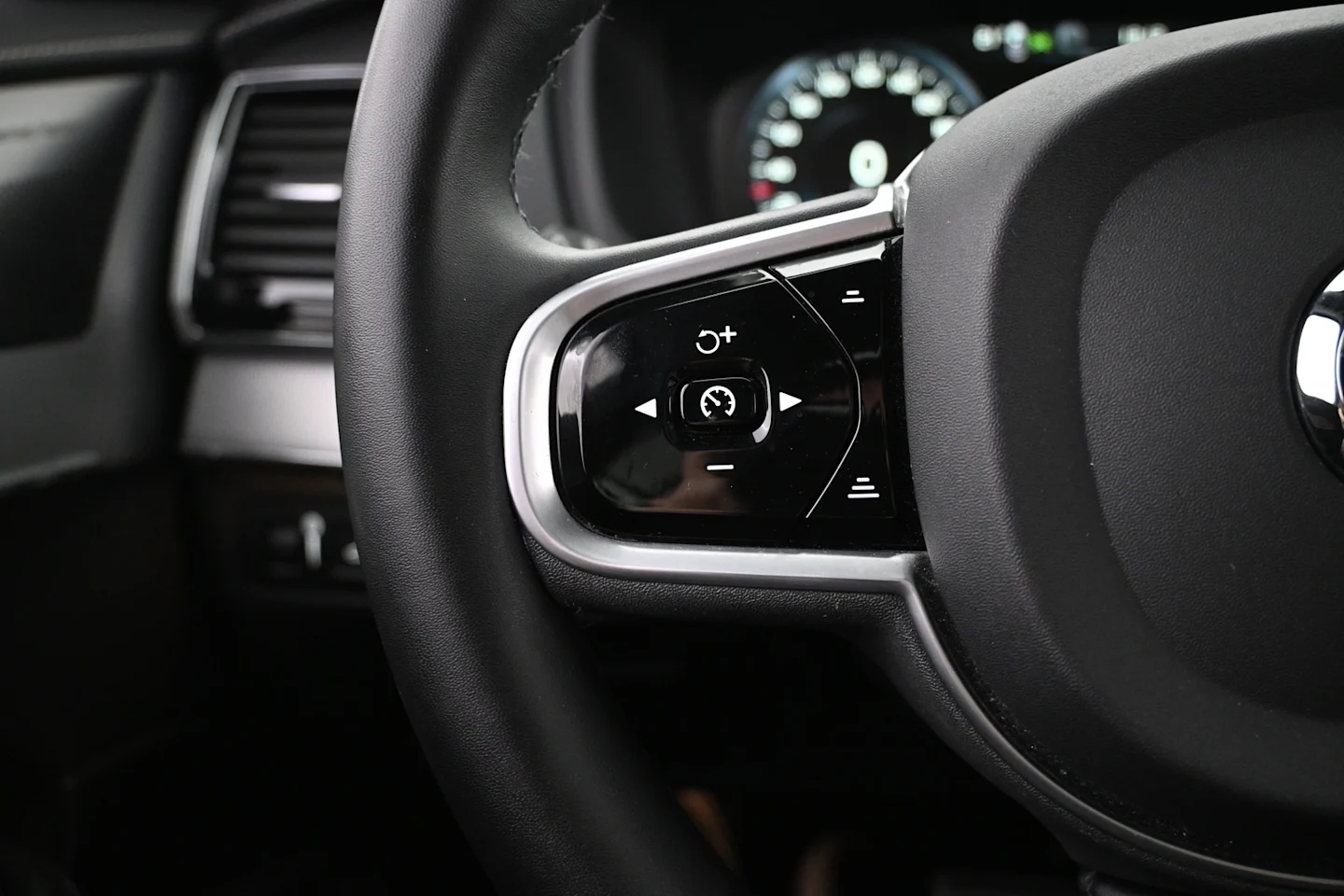 Car Image - 5c9a8JmPbHcSzeBKRRO1qt