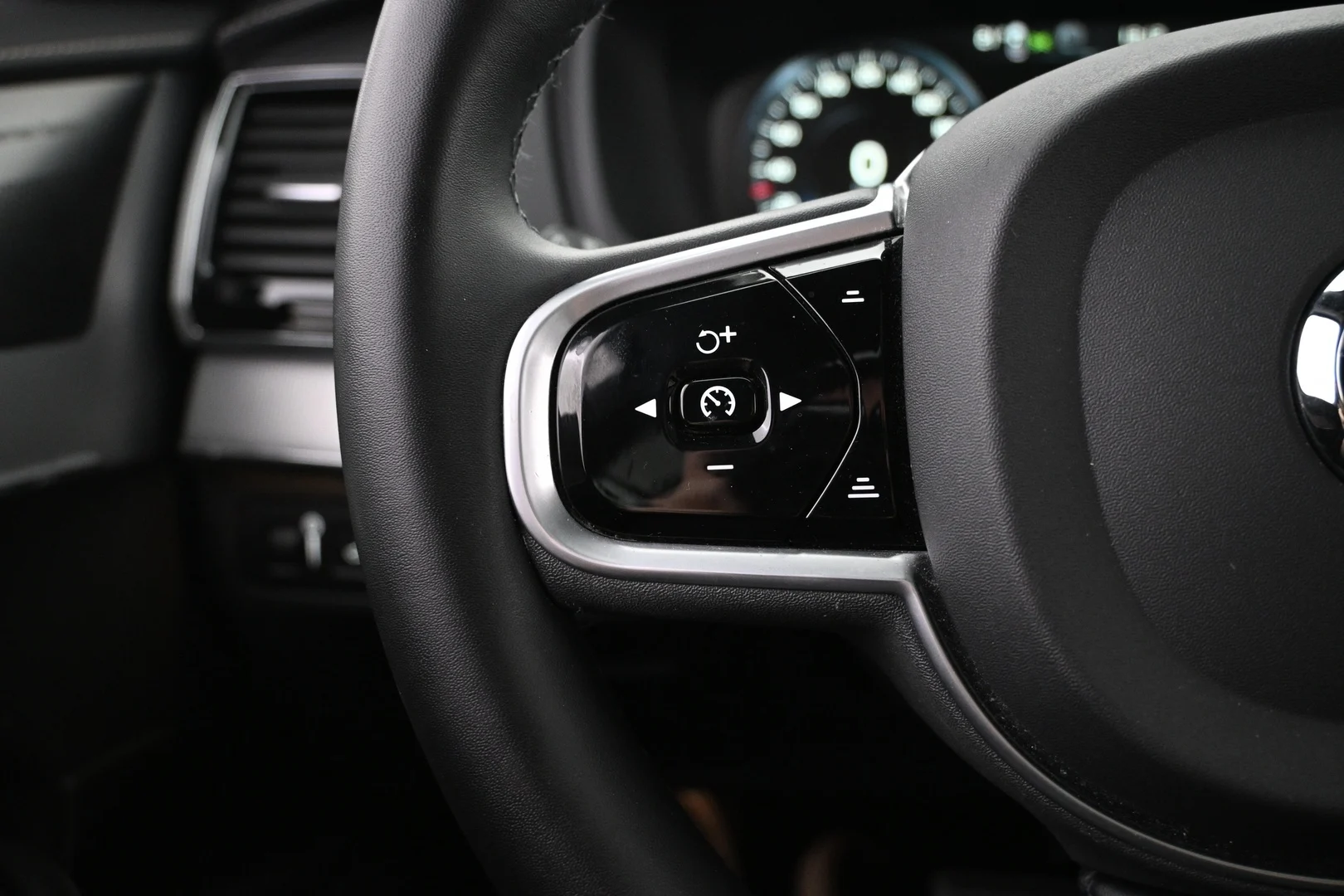 Car Image - 5c9a8JmPbHcSzeBKRRO1qt