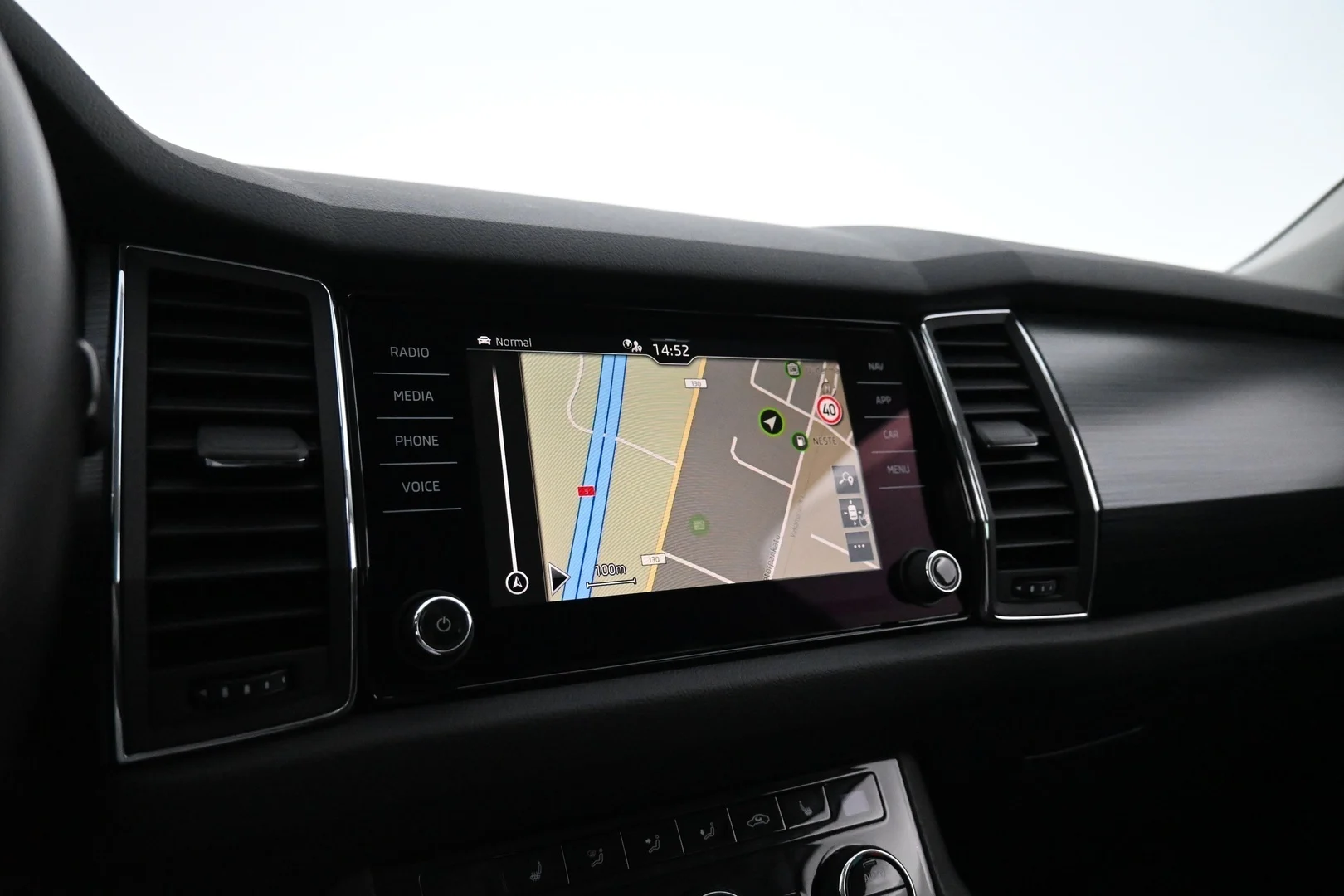 Car Image - joTZbZQaALyiWr3nyQrGC