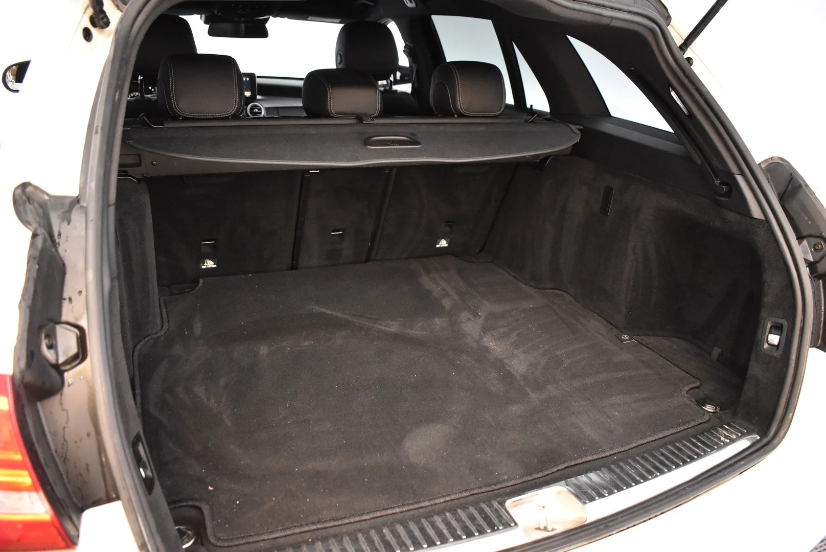 Car Image - 6KigQc3rpTw2IG0mS0HSWi