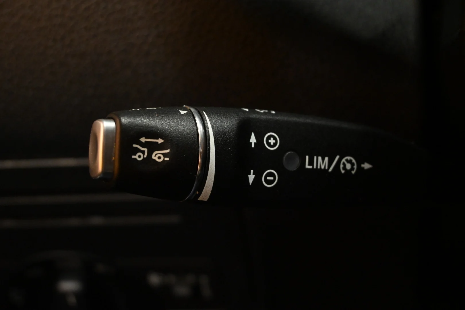 Car Image - 3flNy5WX9BSM1w2aGZOEjC