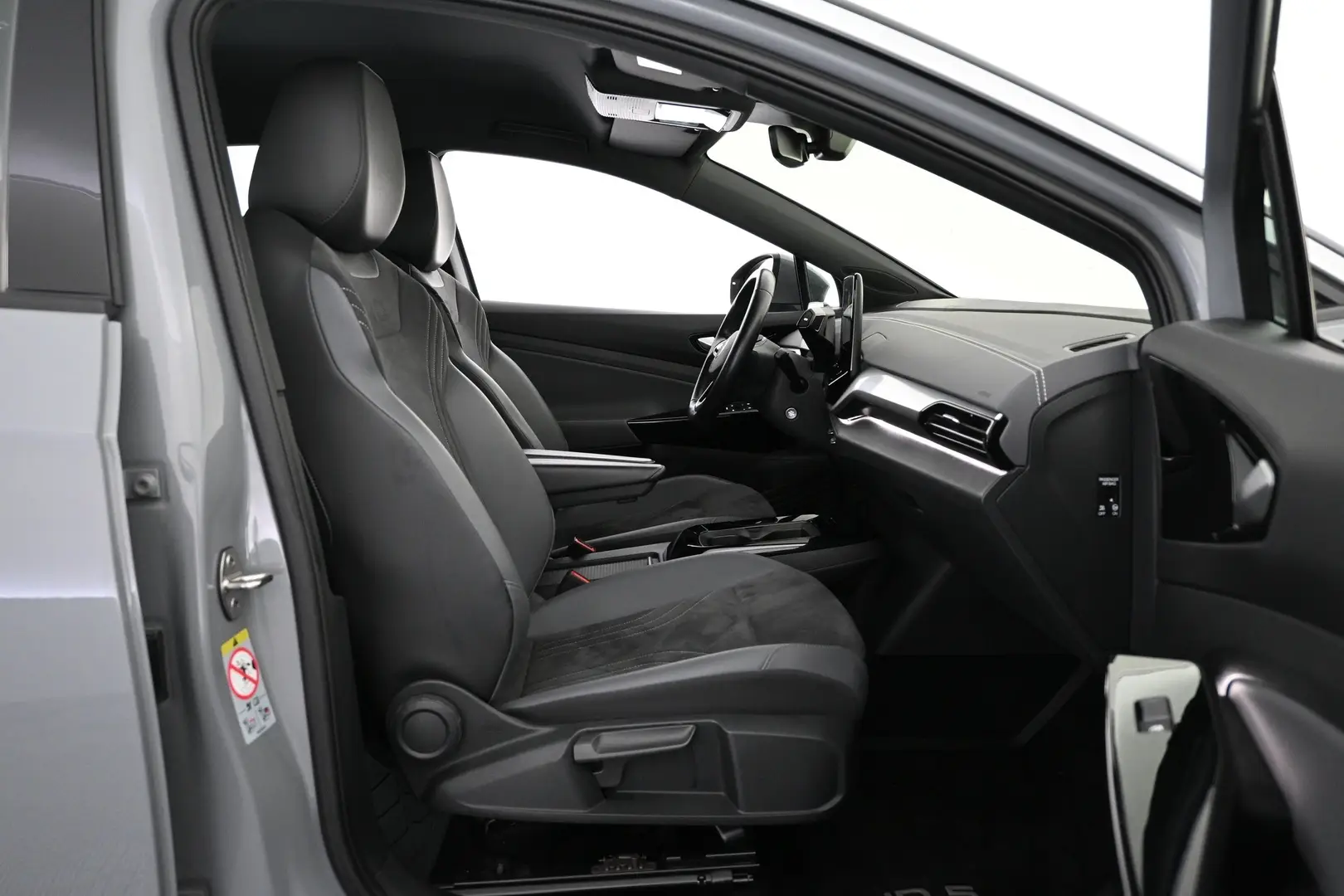 Car Image - 7vYQKWXaJ8BXrhEBtIm3w6