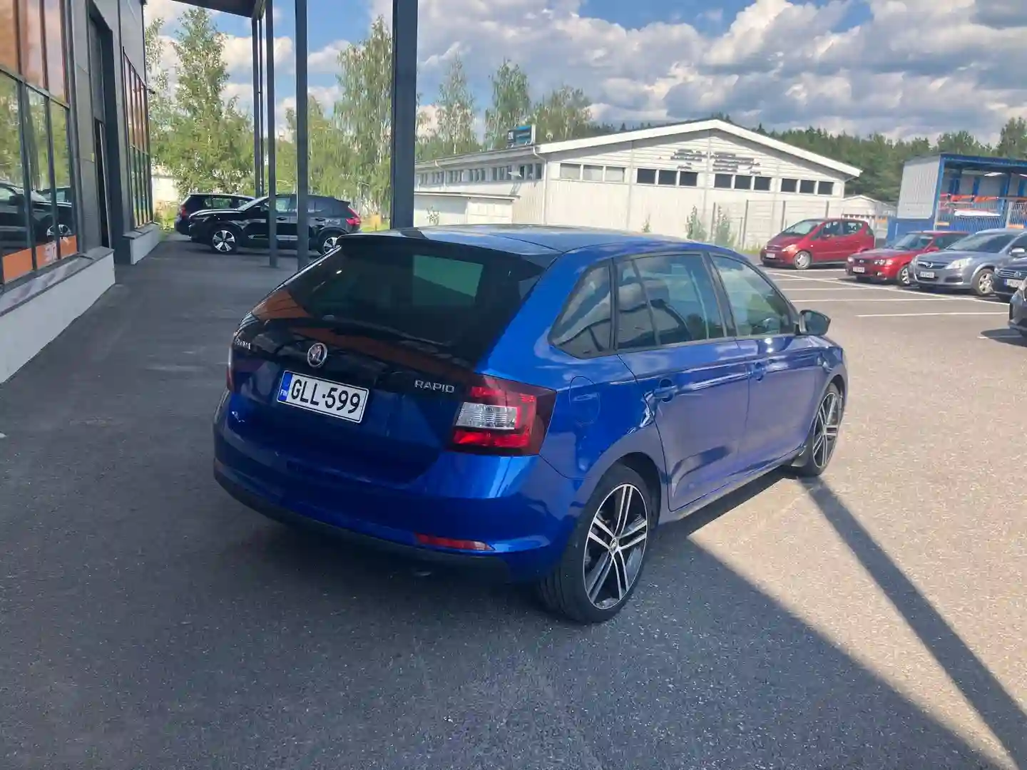 Car Image - 5oqazbWo0WBdsjRIgOD0Oz