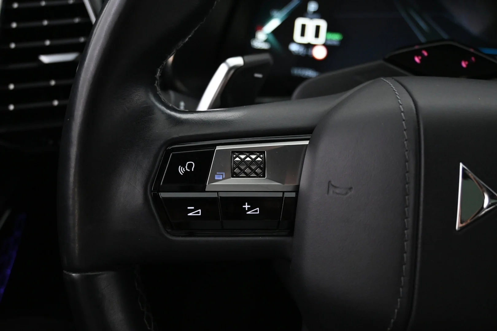 Car Image - 5J85kUA72hlcdaQHTDvdjU