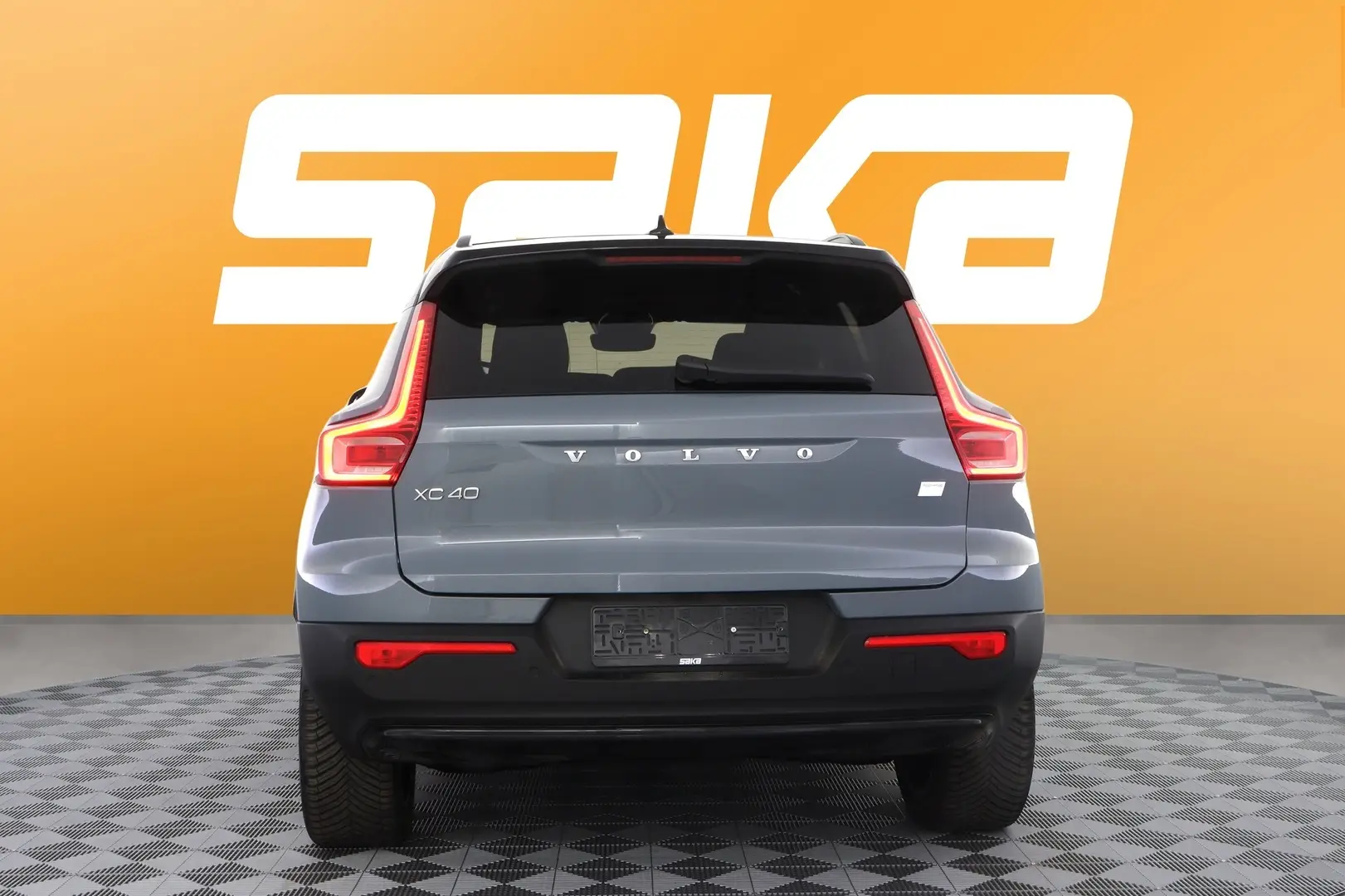 Car Image - qcCKv4r8Ttl0uLK10Gm1d