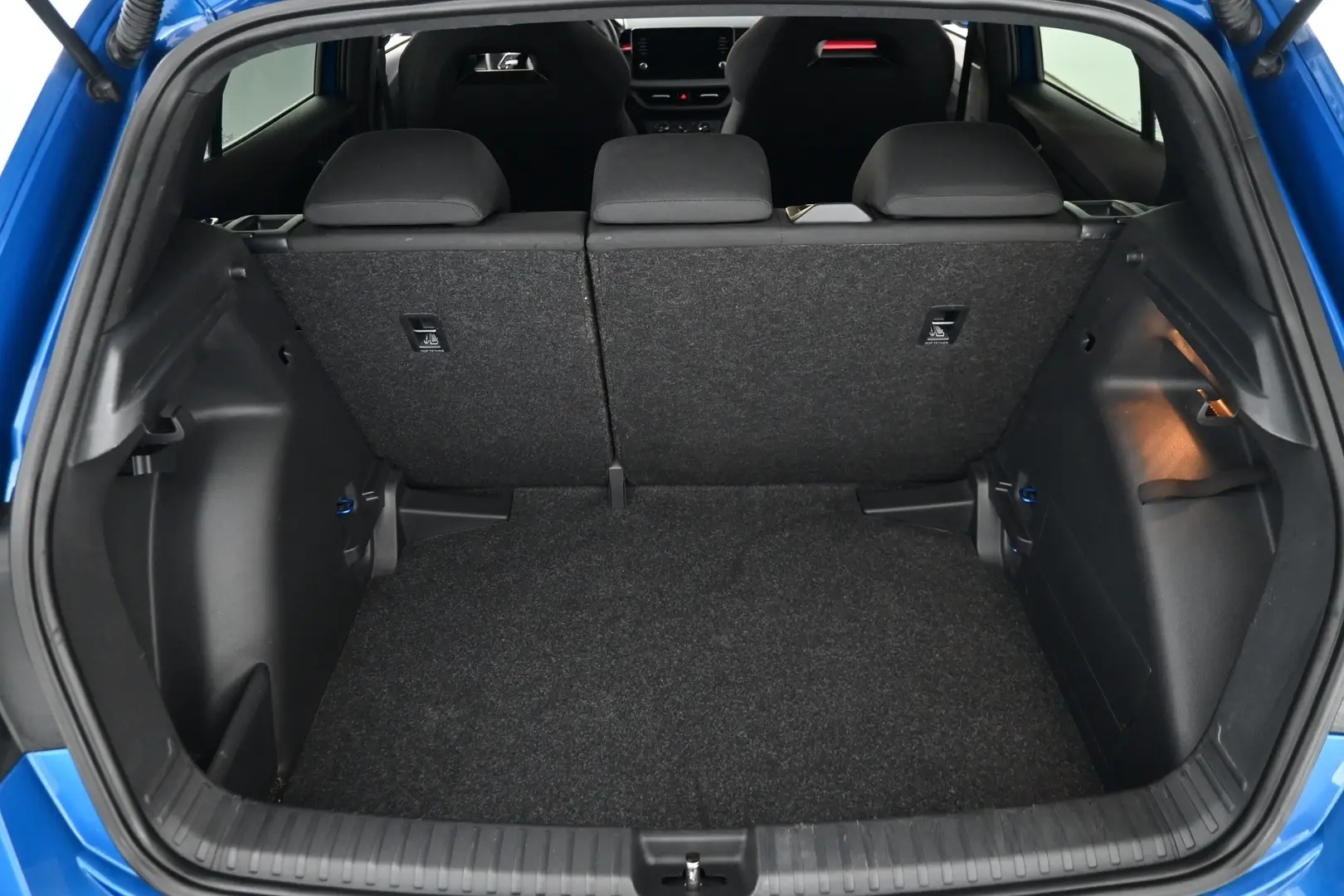 Car Image - 3NhoNcEnXymqNyLQWg5Ozx