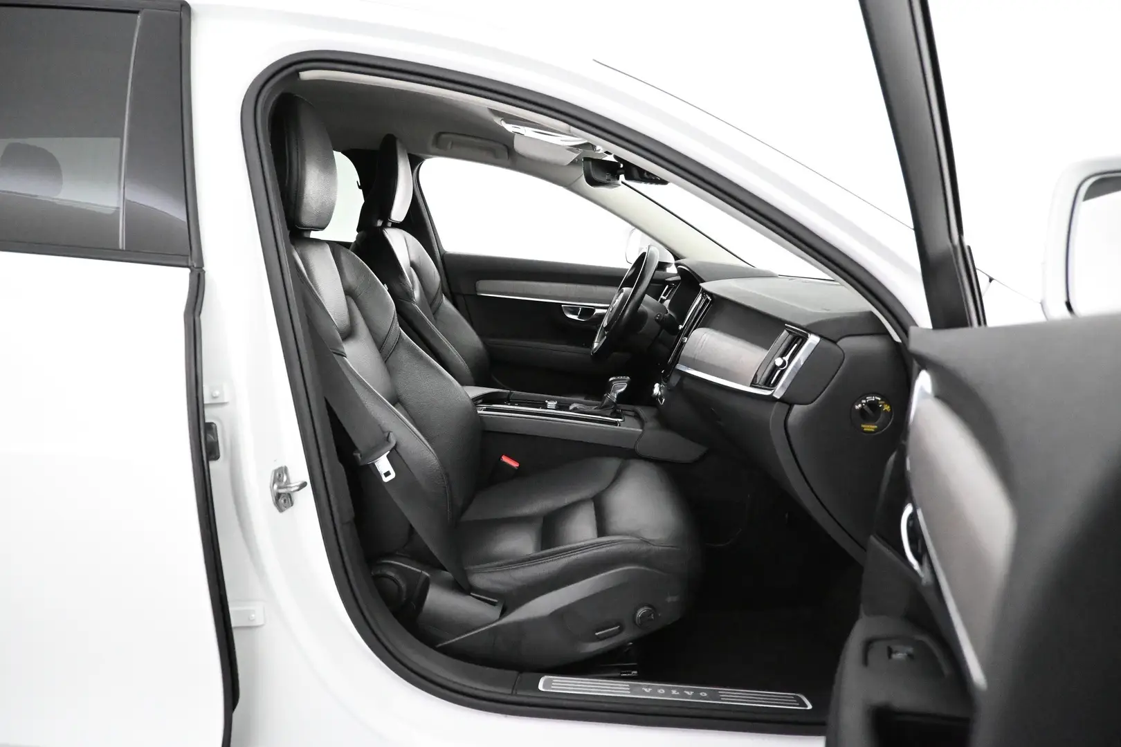 Car Image - 7GZC1StgtwcVLOTgEh3Kxc