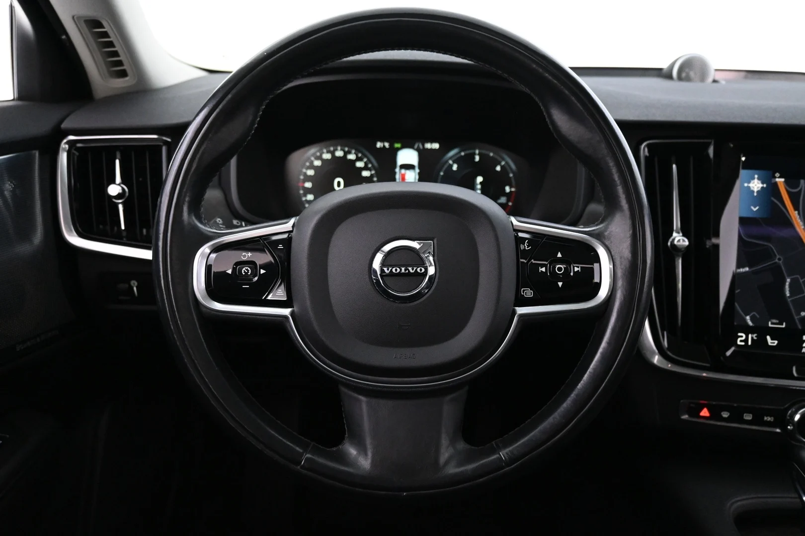 Car Image - 4zanVJC6PczF7OE8FDw947