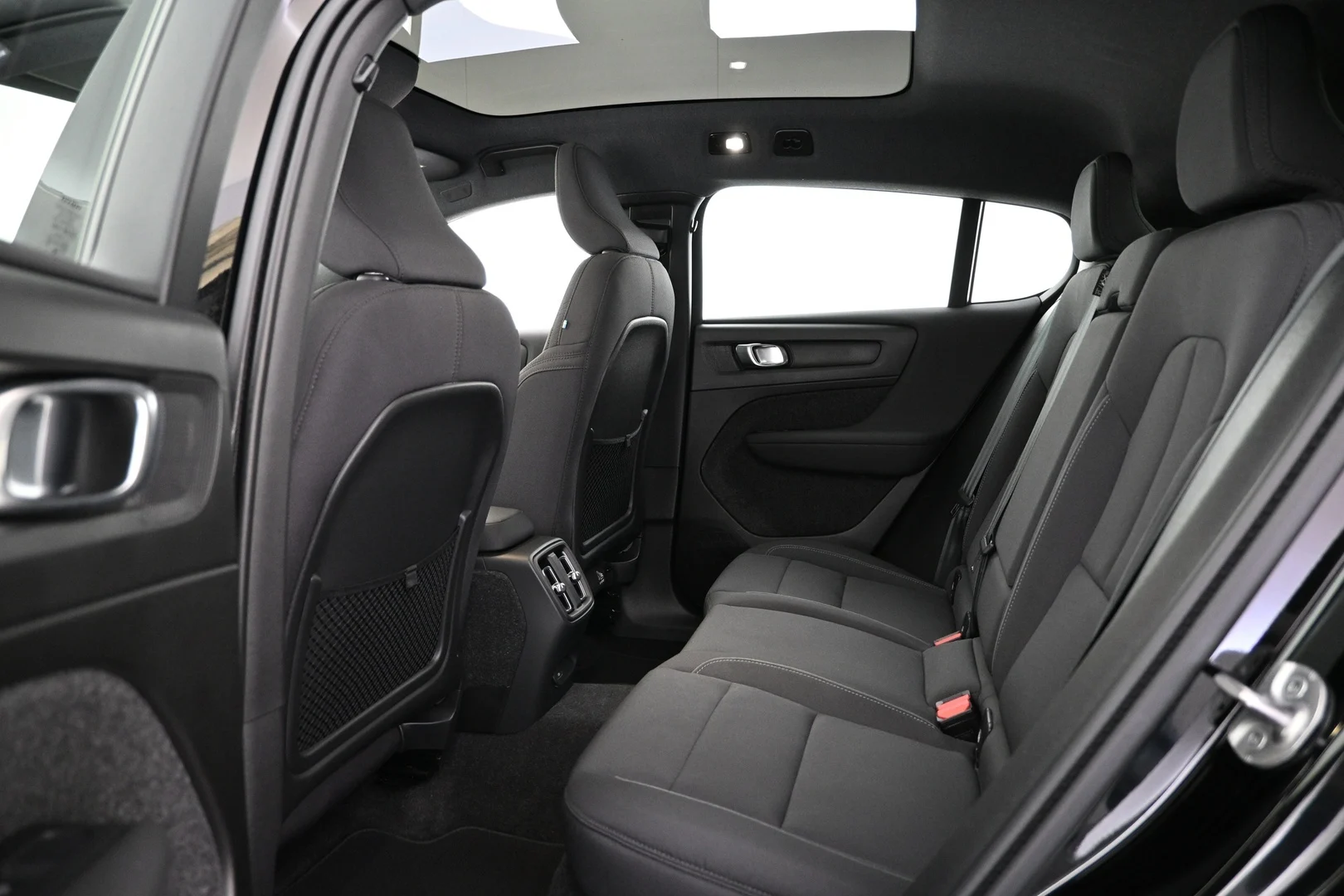 Car Image - 1dgYnHgb5gy42tujaUPzX6