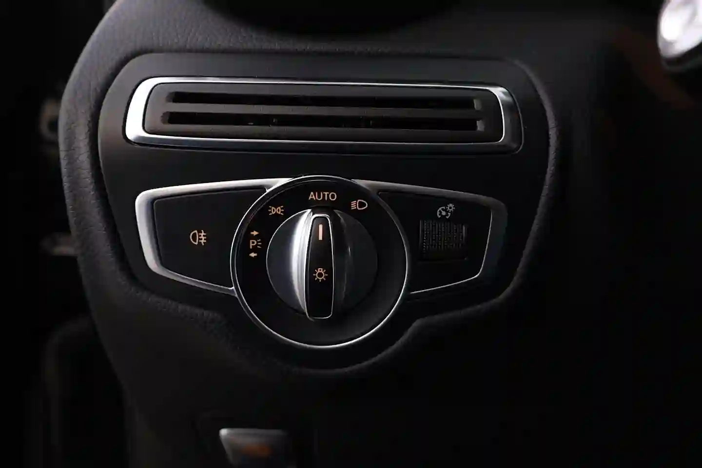 Car Image - RLCnEQRn3Cz2TgY39MSnq