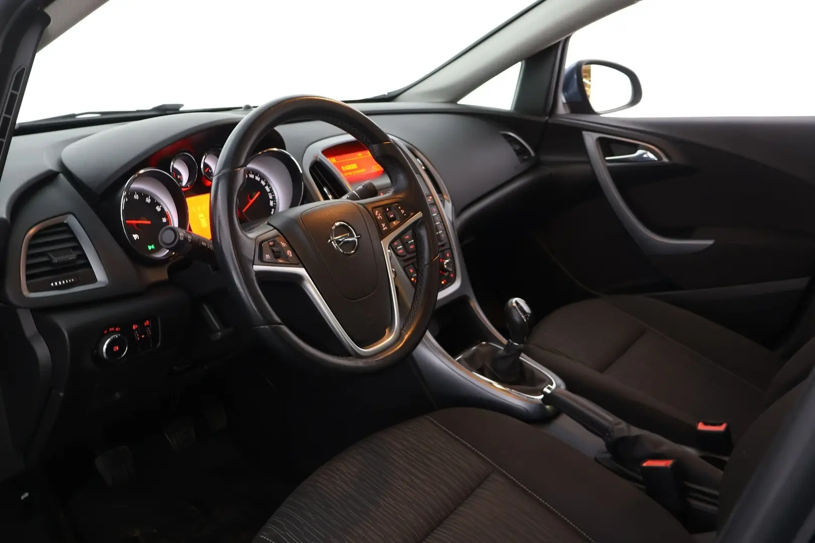 Car Image - 7a0Whvg9moLNOpCTiXAZ8a