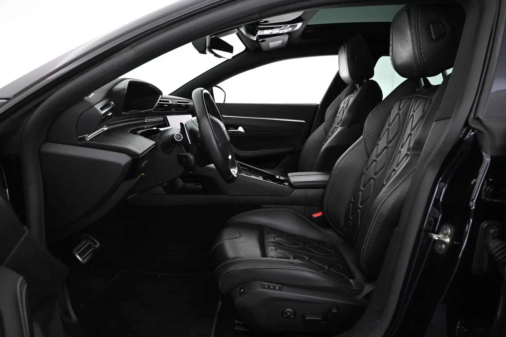 Car Image - KEt3PvyPALusB3xbHYUPo