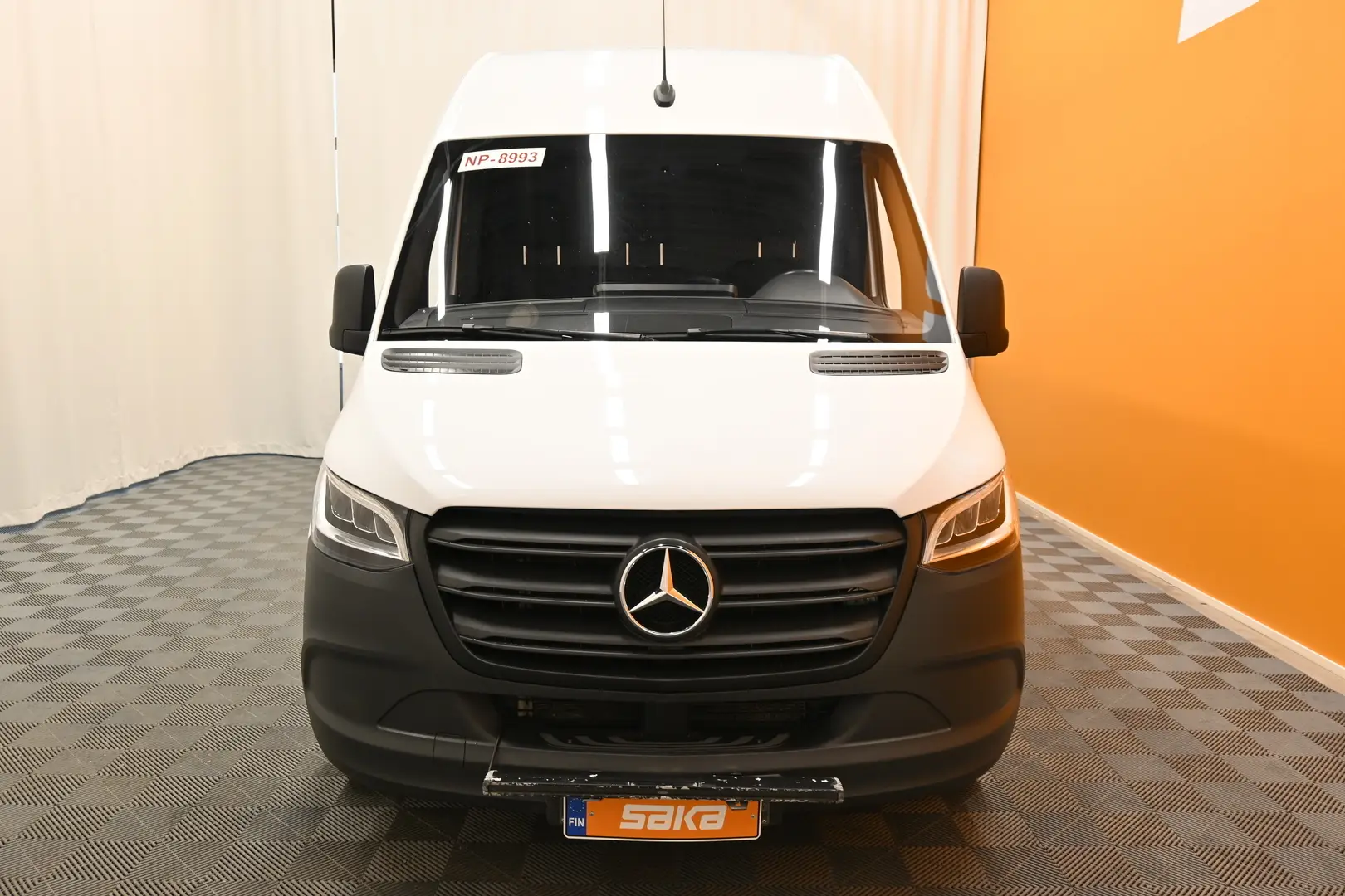 Car Image - 619X77E2DHYuaZOPwOVcUc