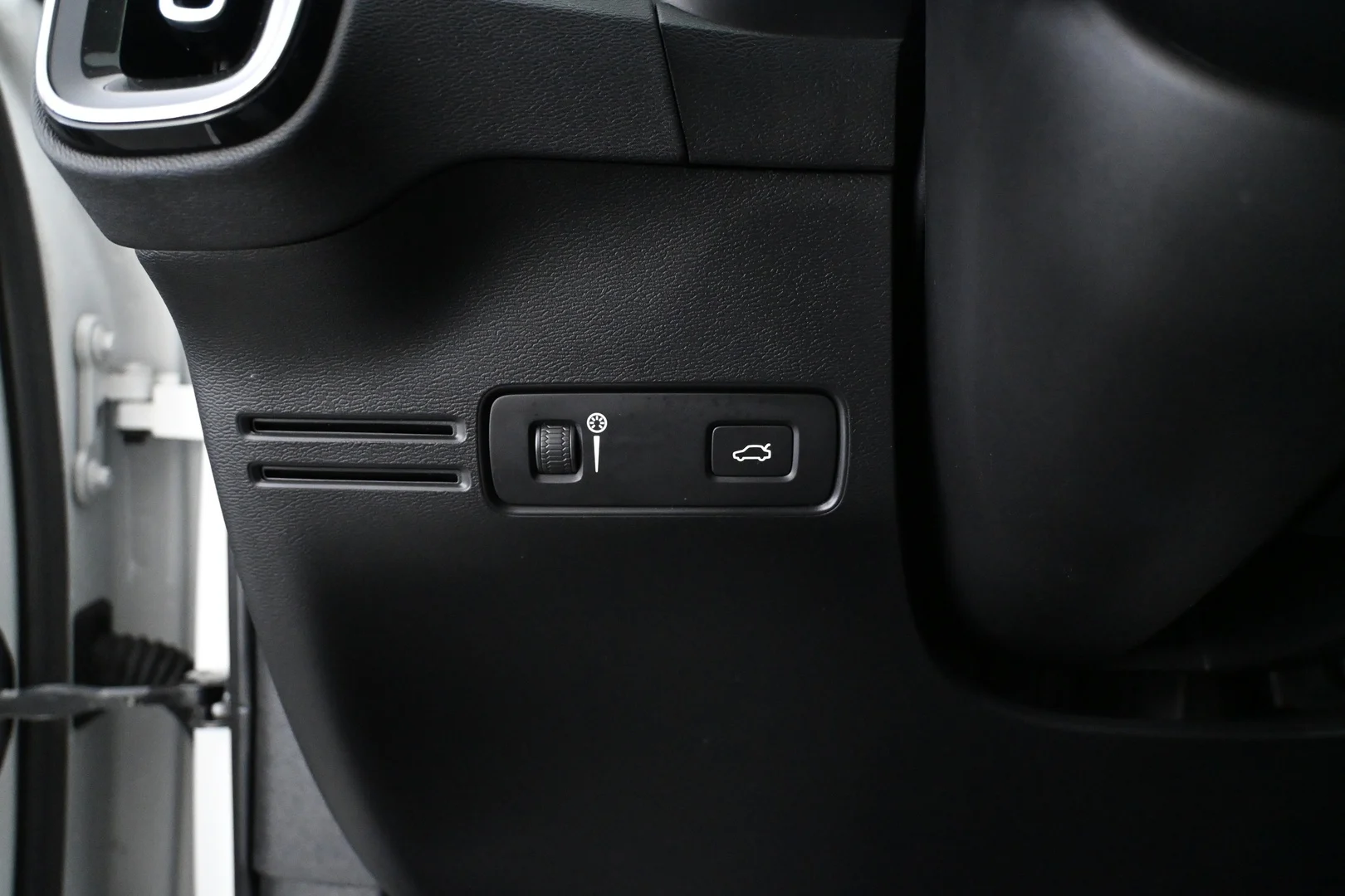 Car Image - 1PwJ29Y6wE5OYs7zwQBFTc