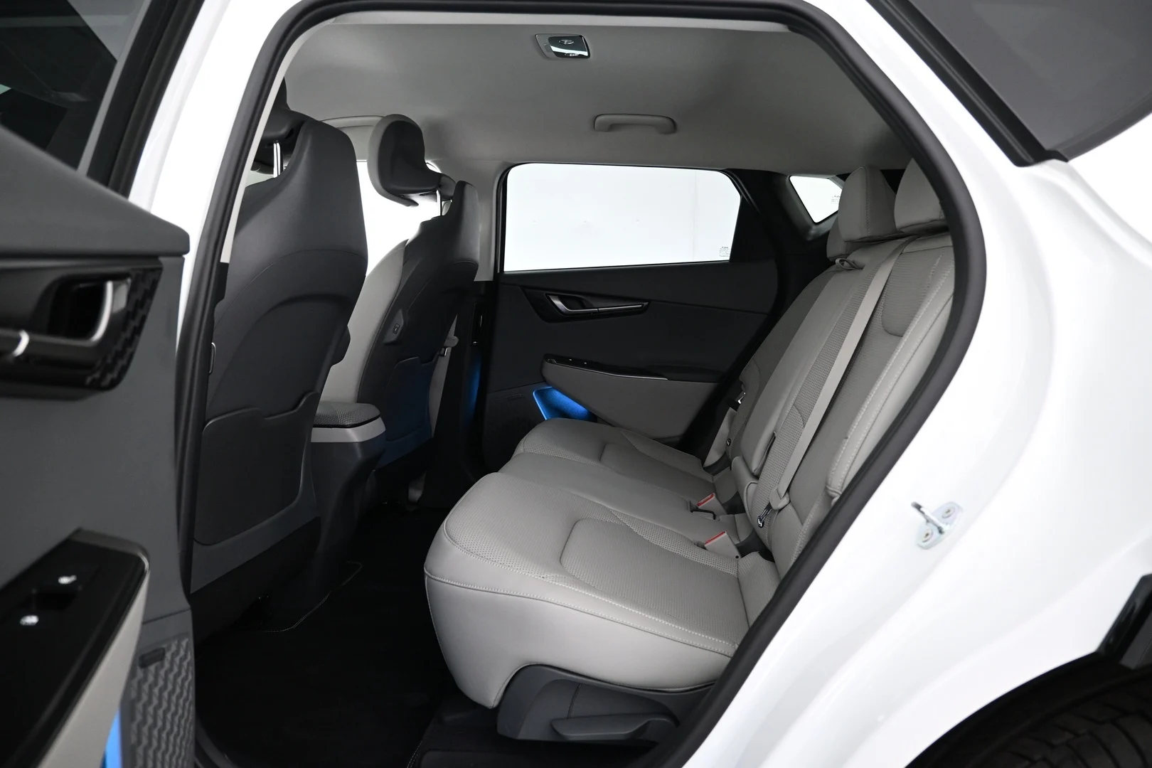 Car Image - 1Ntb7YalgUEPeY1QlfMsKh