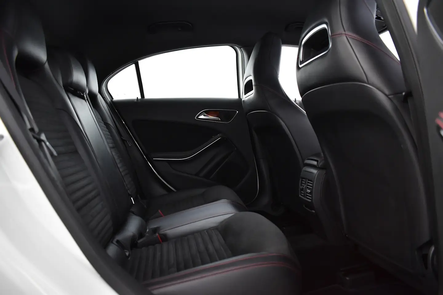 Car Image - 5mWBwxLvBokE5qA2UmRNis