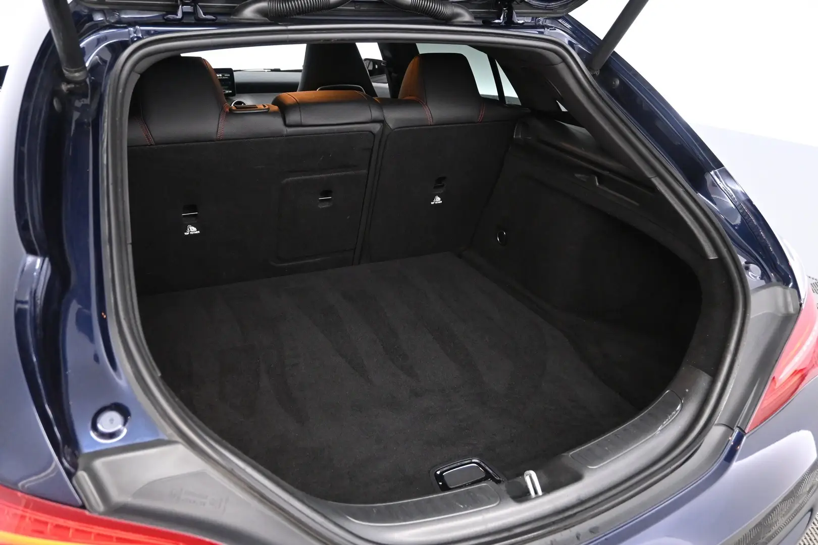 Car Image - 26i4scIcZELLOLyPrWMN9c