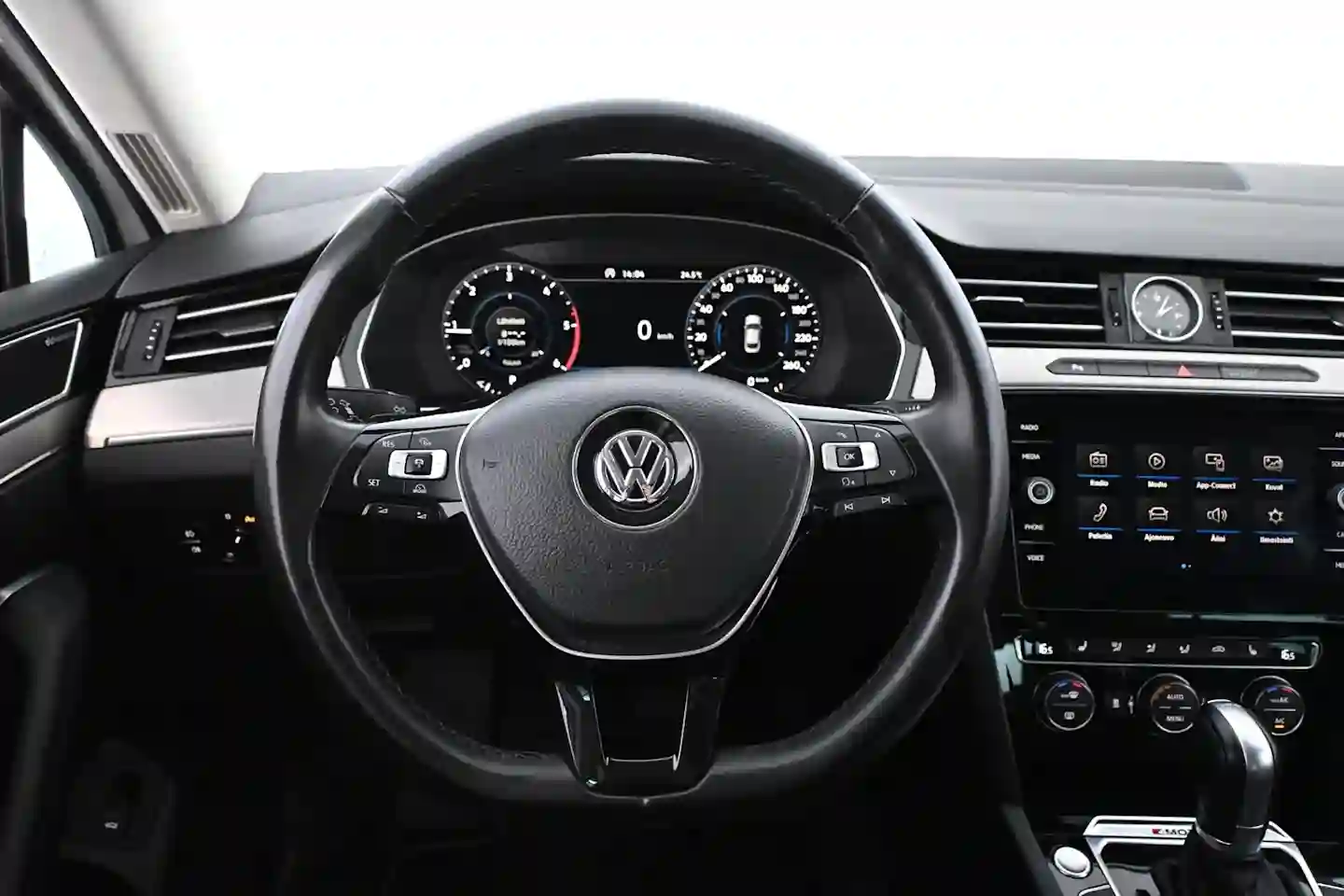 Car Image - 6BphN6vWbMLKPBJg4uMnvz