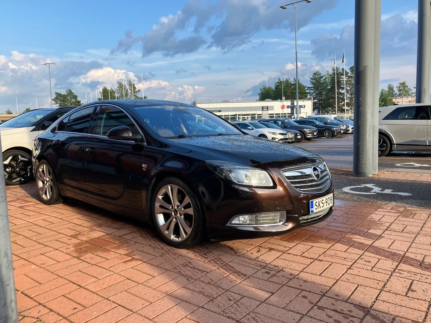 Car Image - 7M30uz5VMaQwCUXyxviDm8