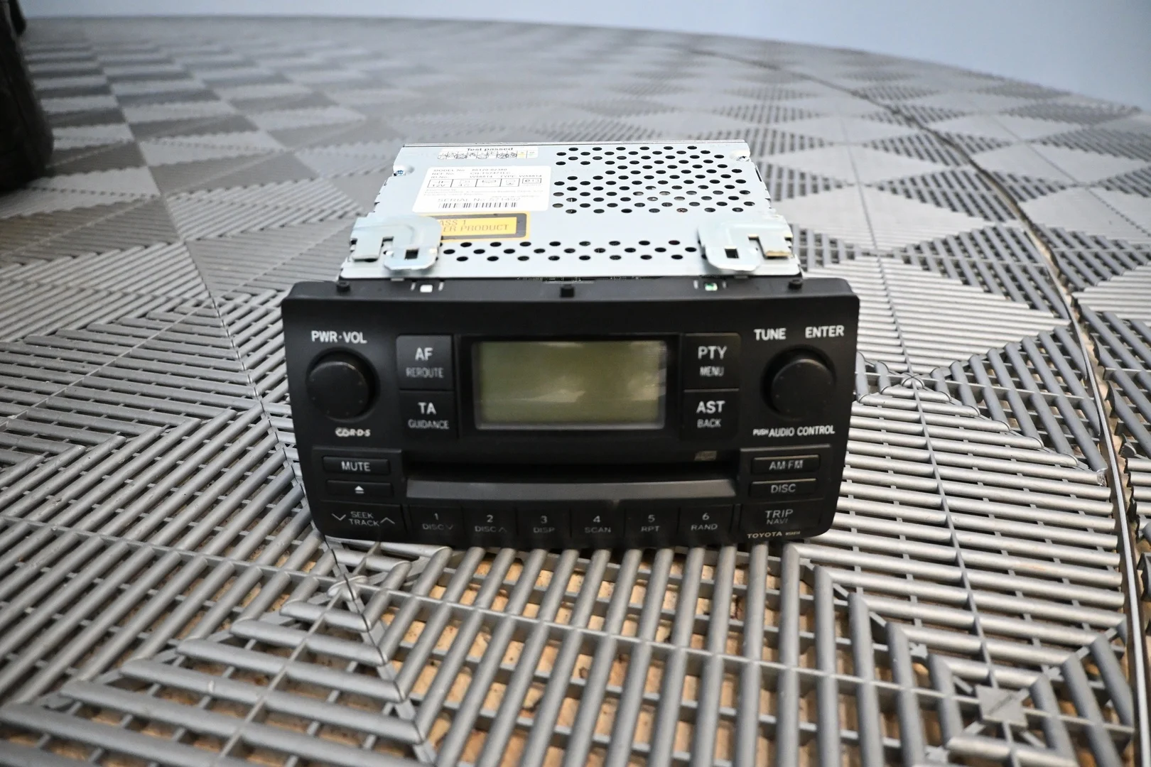 Car Image - 5p7ZarssvA6r26VLloTD5j