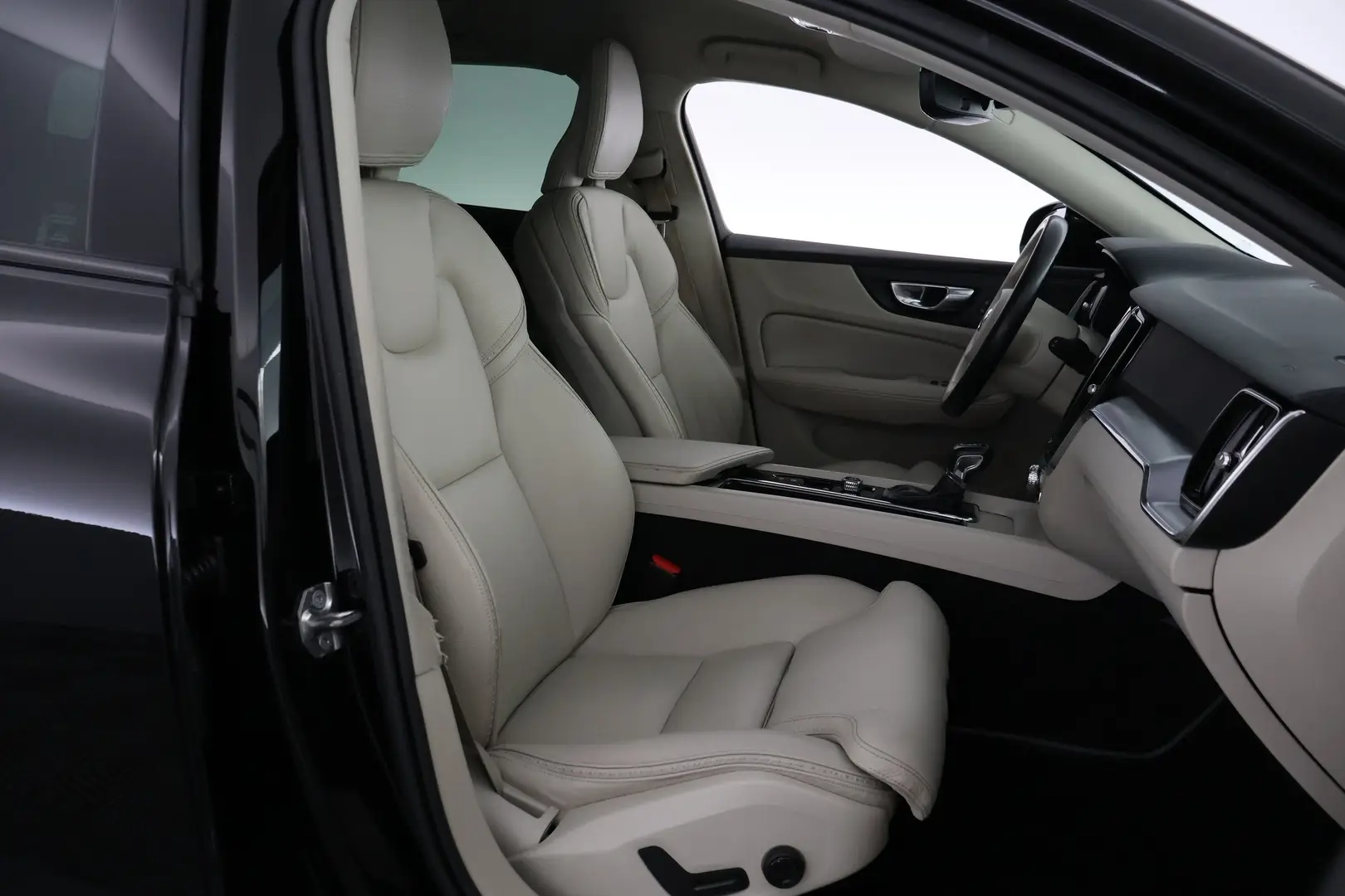 Car Image - 4xgDOvr5C5psdW7T1Q00Lt