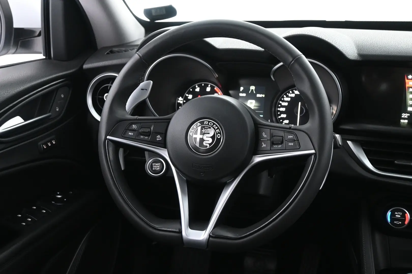 Car Image - 4Ge4Ri8XGkDMDgJoeSroFw