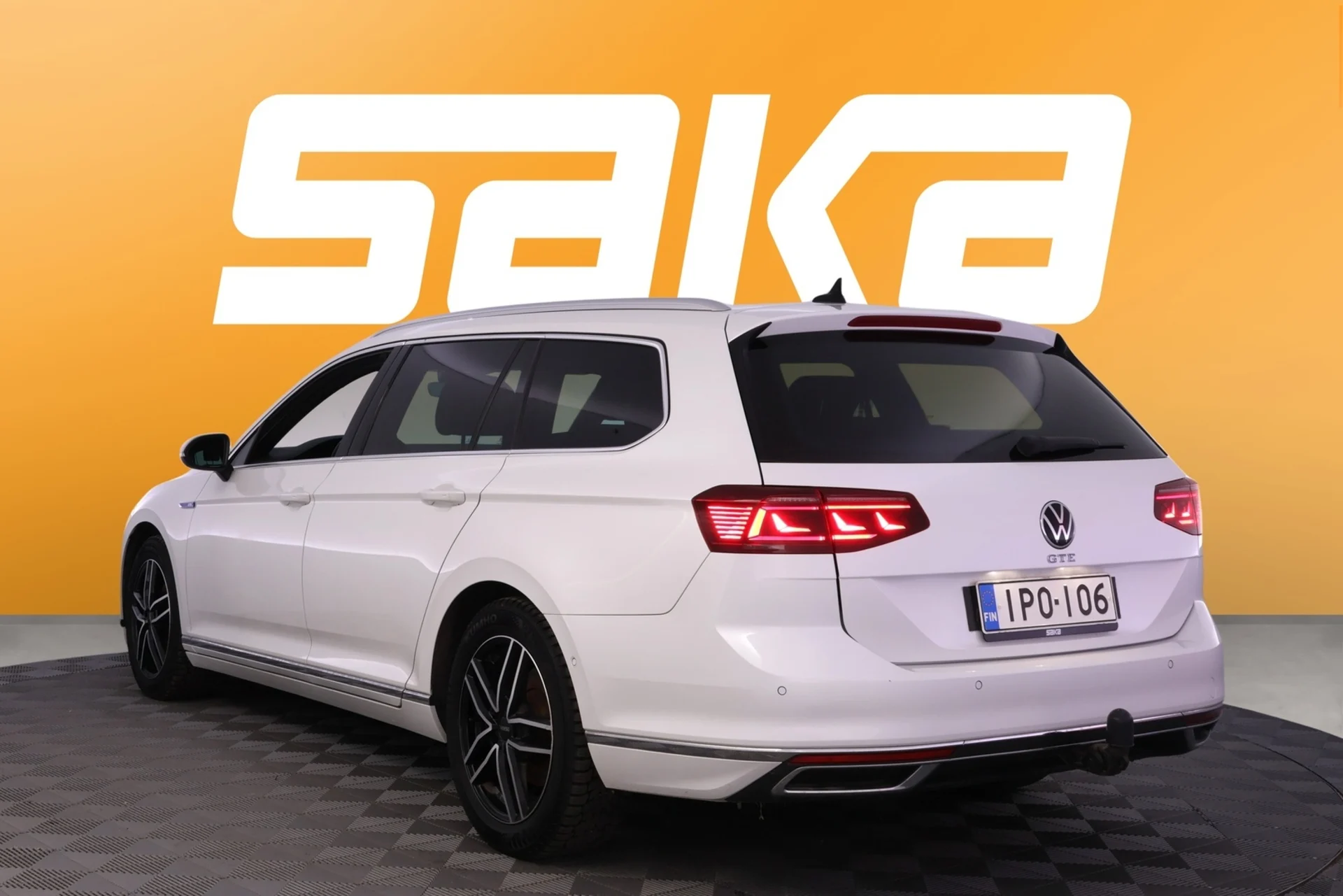 Car Image - 7y8DaX2hoCsjXuAw7kHqh2