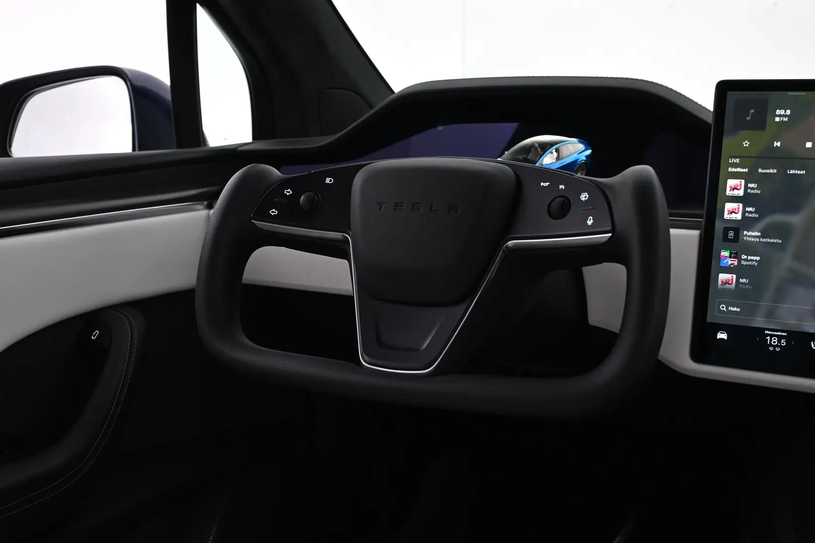 Car Image - n9QosoVJpZkFx7atrNsF8