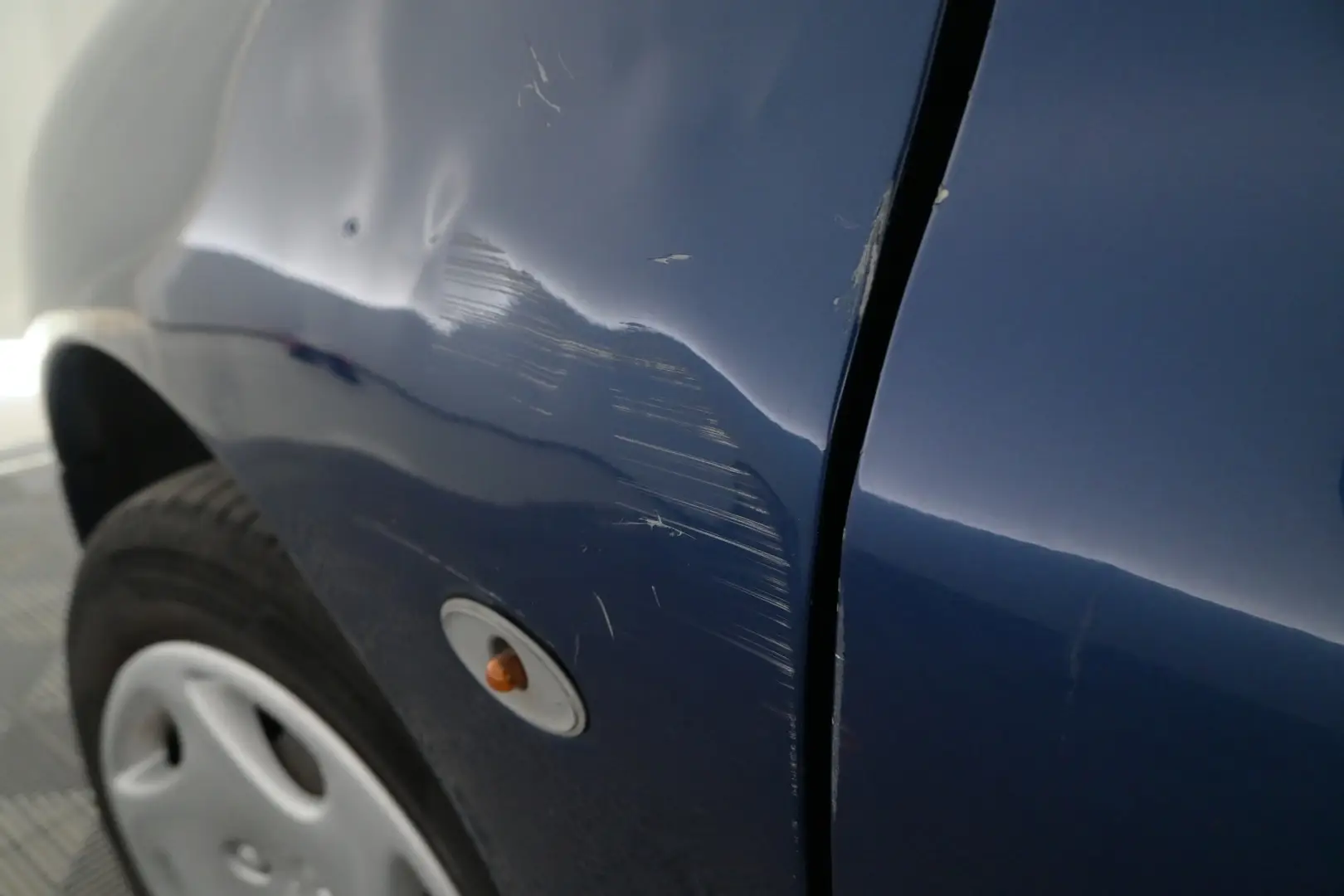 Car Image - yrDOatg1eYospqfY0FkOf