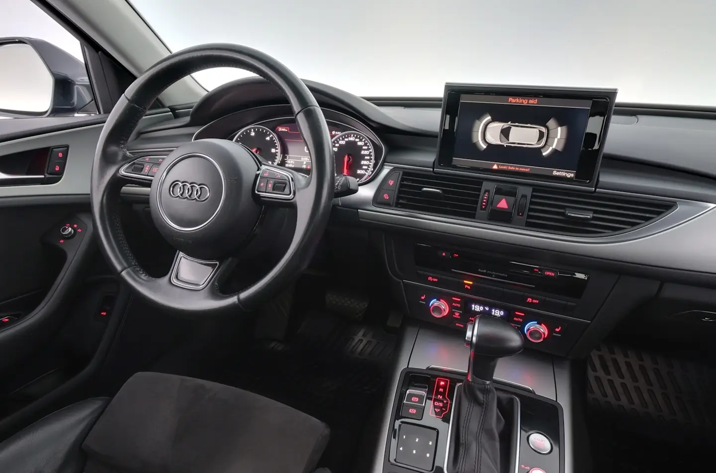 Car Image - aoU1ctYKUhYfIZFR0uBvY
