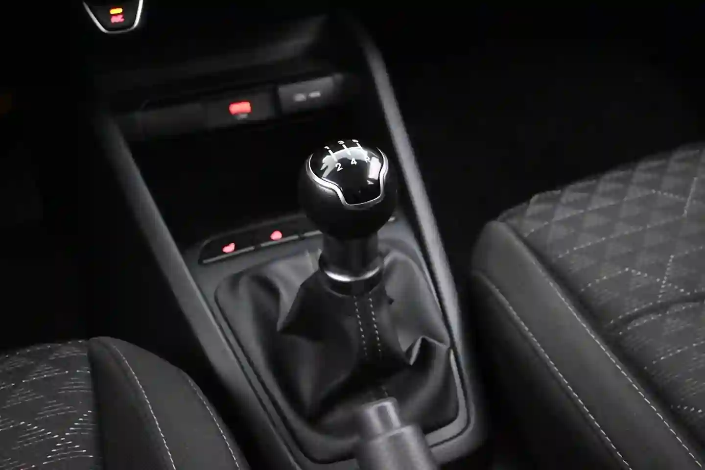 Car Image - 49x0Qn2FvZMzfIWeFQ2OZ4