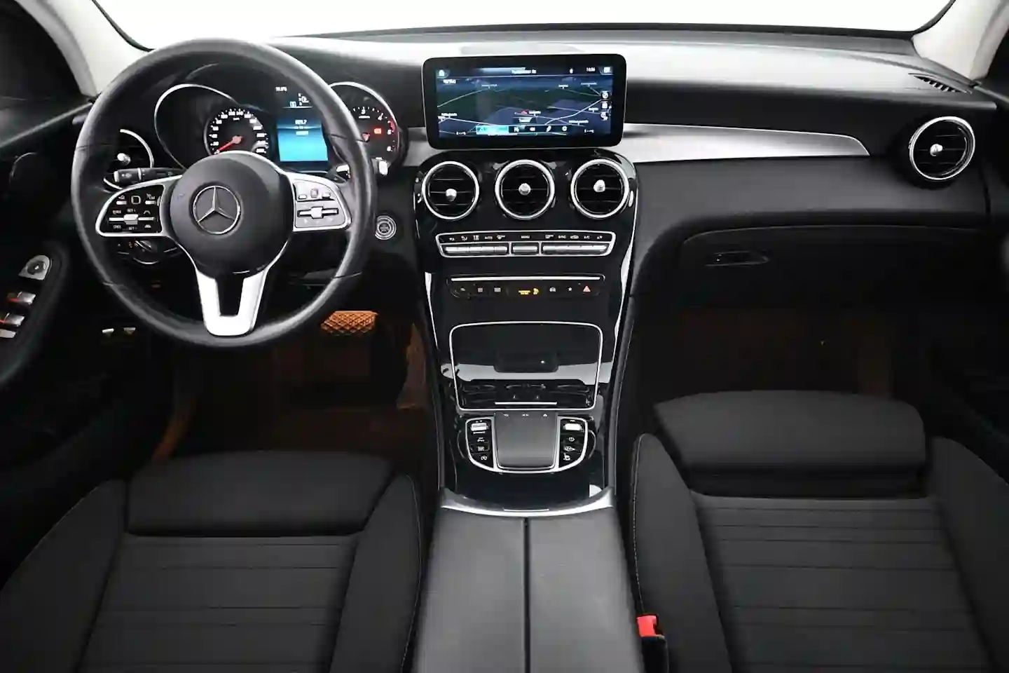 Car Image - 2VhyiIZwJ2dQxOmDFxJhLL