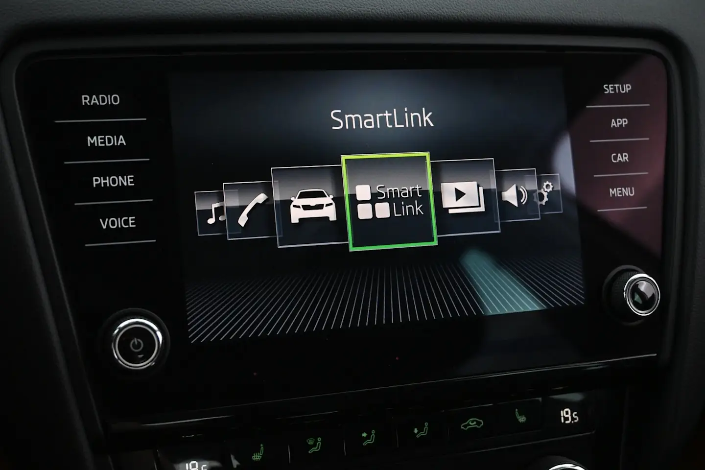 Car Image - 2SaPg6IZUVKnWmLFuAOvNn