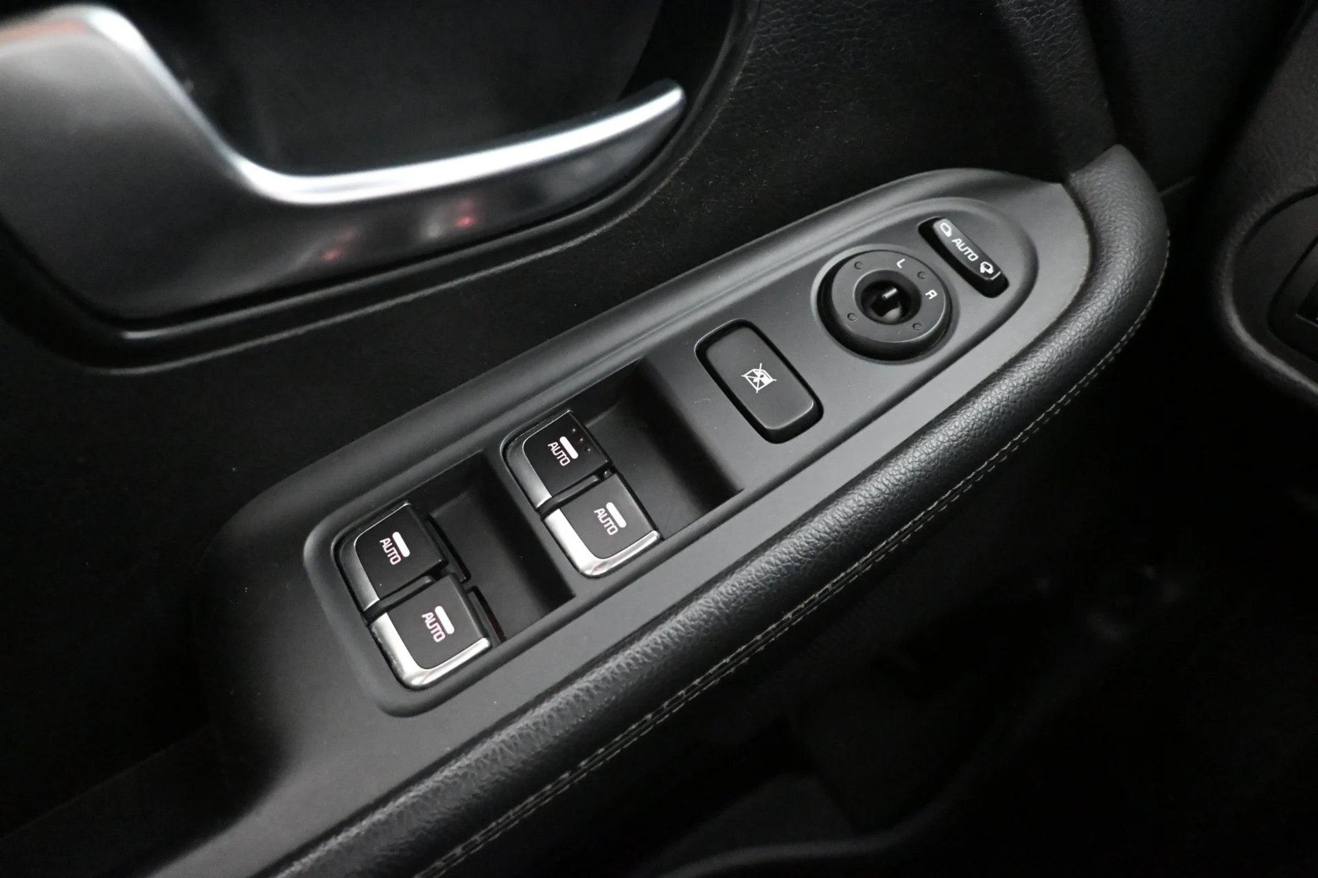 Car Image - 5RWU3GQWv3EUDO5KeVrMKz