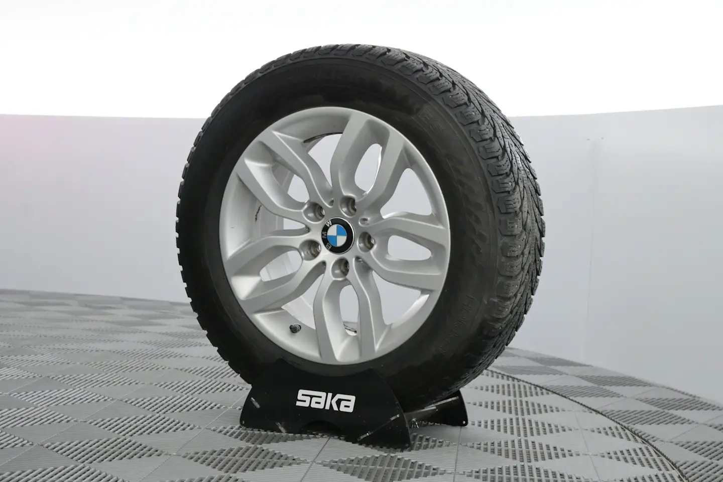 Car Image - jaq1CROSTet8S5oX10YG0