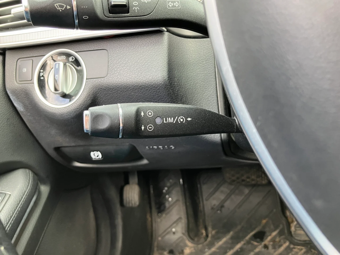 Car Image - 5BHqB6dDS036WLzjqUdwSC
